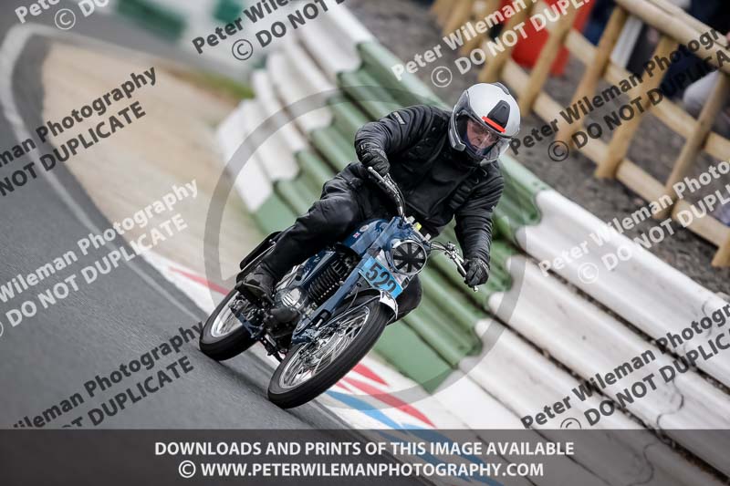 Vintage motorcycle club;eventdigitalimages;mallory park;mallory park trackday photographs;no limits trackdays;peter wileman photography;trackday digital images;trackday photos;vmcc festival 1000 bikes photographs